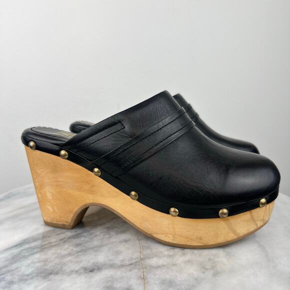 Vintage Aldo Women's Black Leather Studded Wooden Platform Swedish Clogs (5.5) - Picture 3 of 12